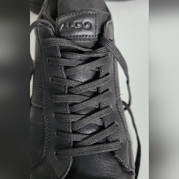 Aldo Lace Up Sneakers Size 9.5 - Picture 5 of 10